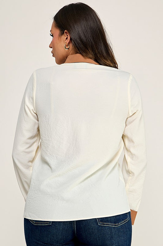 Blusa en Contraste con Botones Dorados - Marfil/Mocha