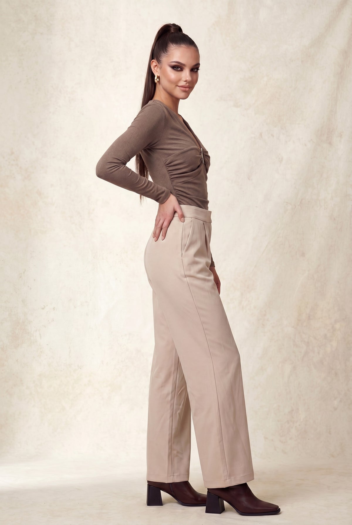 Bodysuit Manga Larga con Herraje color Mocha - HMT57547 - vista 2