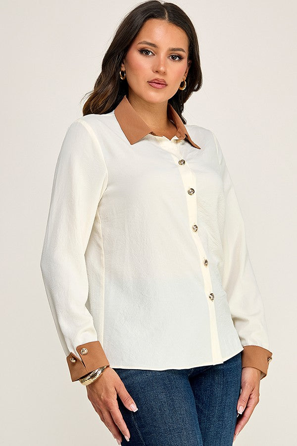 Blusa en Contraste con Botones Dorados - Marfil/Mocha